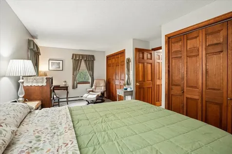 93 English Range Road Derry NH 03038