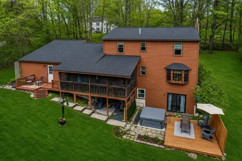 93 English Range Road Derry NH 03038