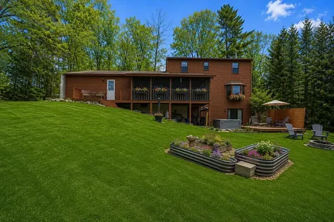 93 English Range Road Derry NH 03038