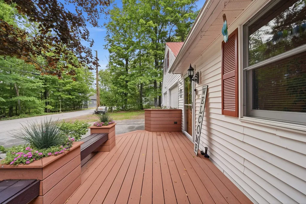 19 Deer Street Tilton NH 03276