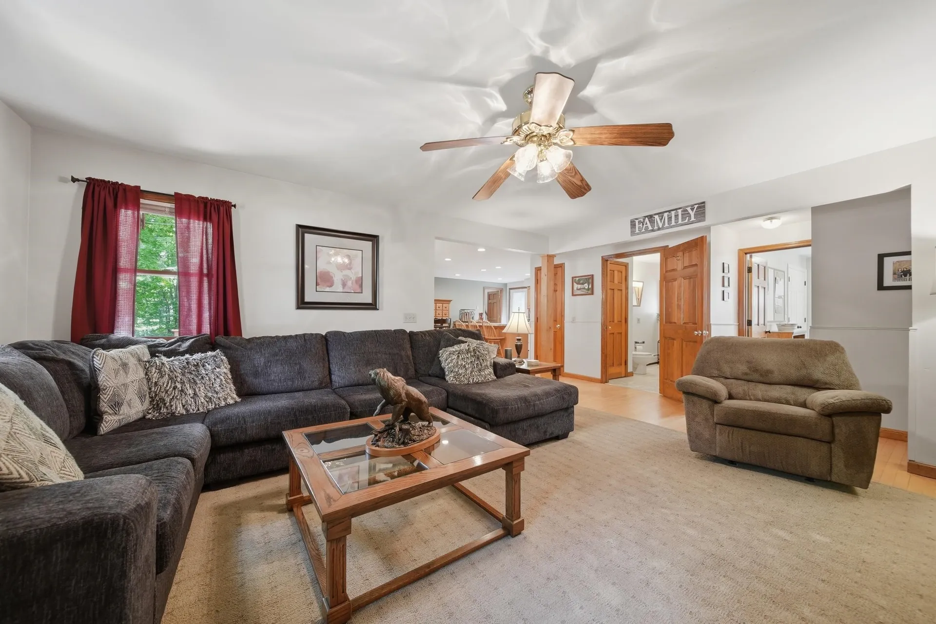 19 Deer Street Tilton NH 03276