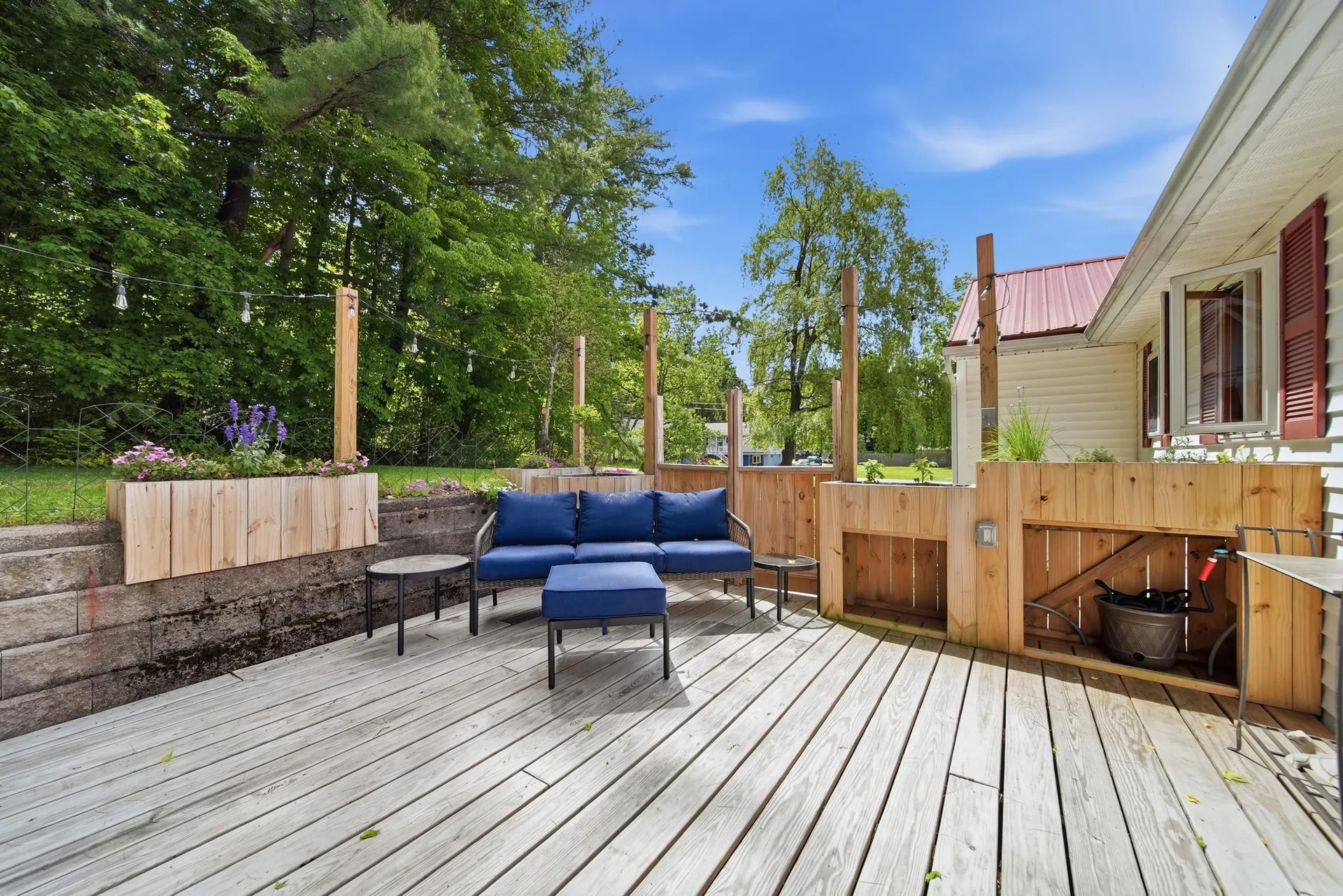 19 Deer Street Tilton NH 03276