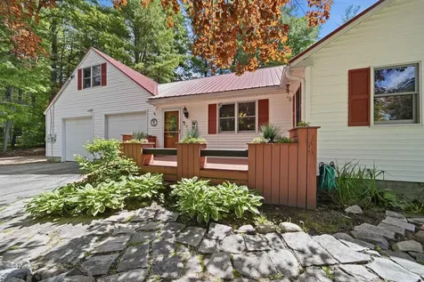 19 Deer Street Tilton NH 03276