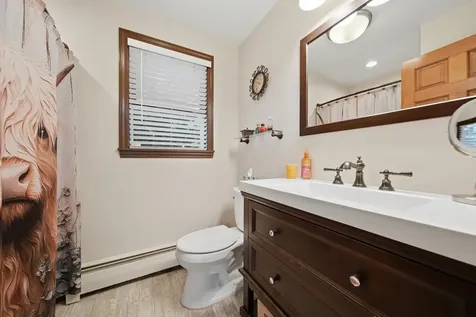 19 Deer Street Tilton NH 03276