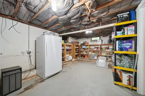 19 Deer Street Tilton NH 03276
