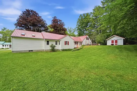 19 Deer Street Tilton NH 03276