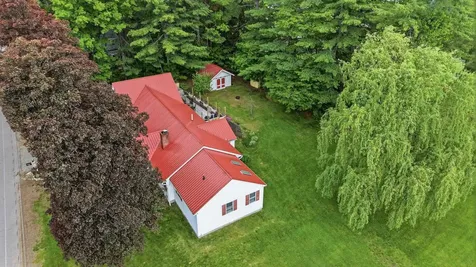 19 Deer Street Tilton NH 03276