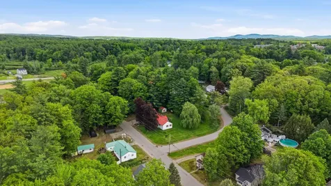 19 Deer Street Tilton NH 03276