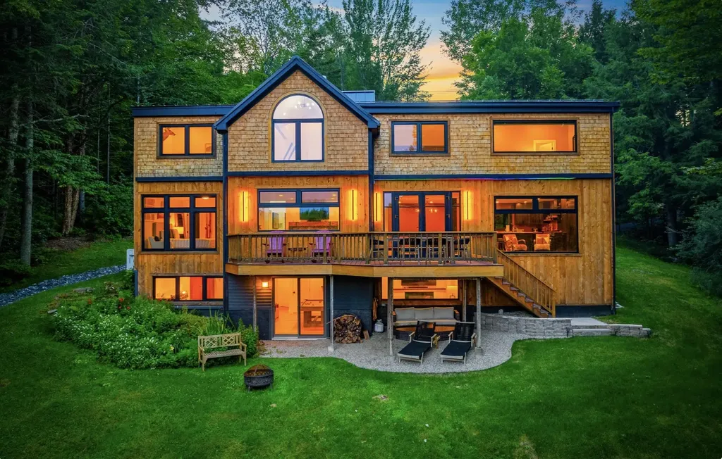 654 Moulton Lane Stowe VT 05672