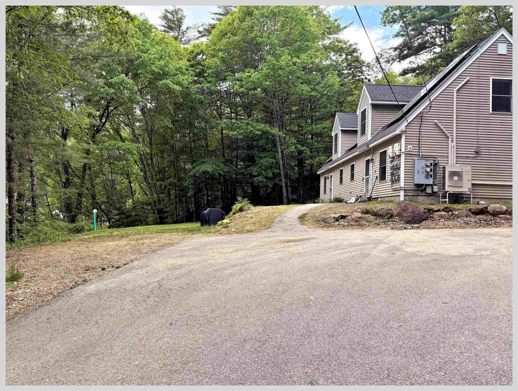 14 Cummings Hill Road Plymouth NH 03264
