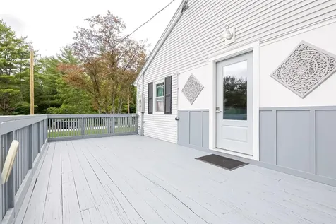 94 Hillside Avenue Northumberland NH 03582