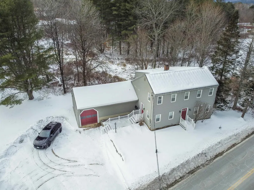 55 Smith Bridge Road Plymouth NH 03264