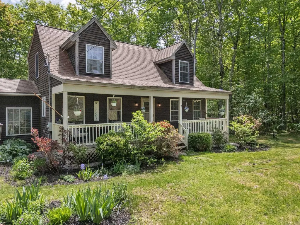 7 Shiere Way Strafford NH 03884