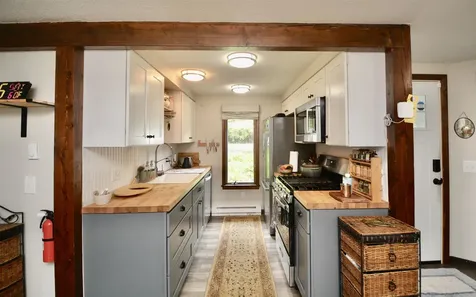 21 Pleasant Drive Grantham NH 03753
