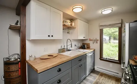 21 Pleasant Drive Grantham NH 03753