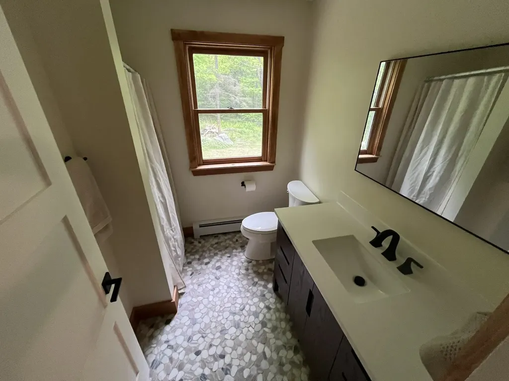 71 Tasher Lane Cambridge VT 05444