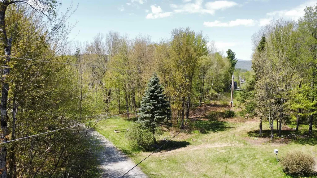 71 Tasher Lane Cambridge VT 05444