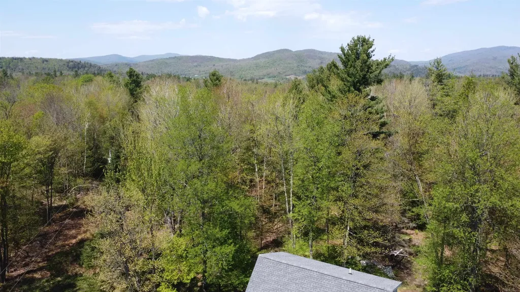 71 Tasher Lane Cambridge VT 05444