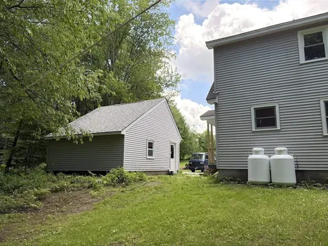 71 Tasher Lane Cambridge VT 05444