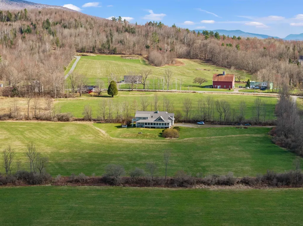68 Garland Road Lancaster NH 03584