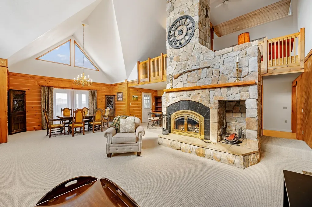68 Garland Road Lancaster NH 03584