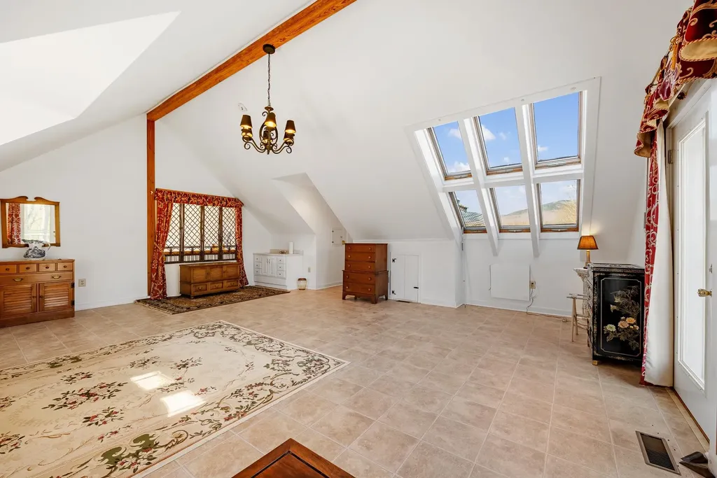 68 Garland Road Lancaster NH 03584