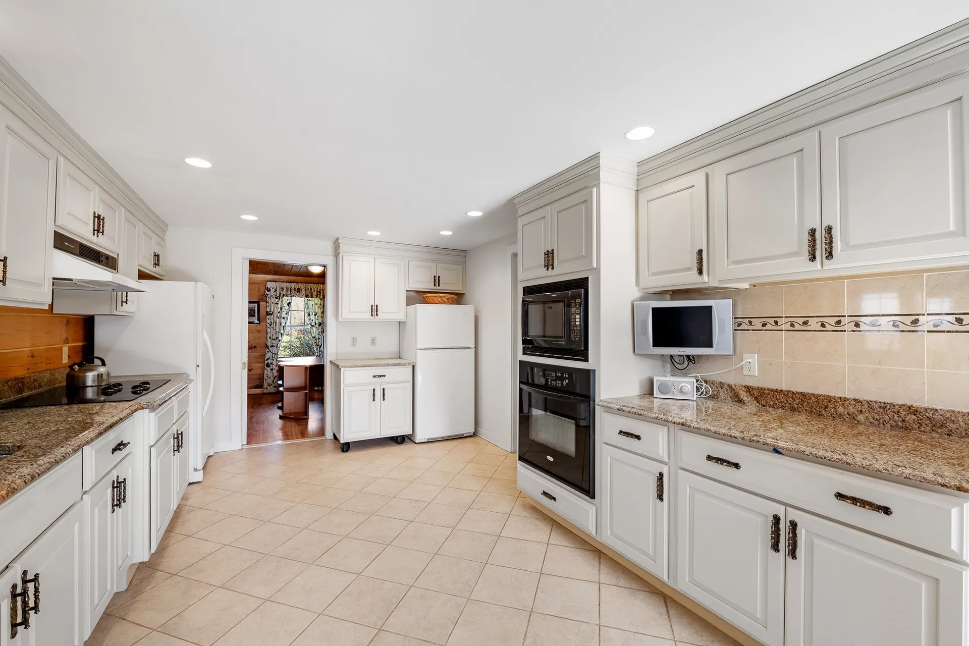 68 Garland Road Lancaster NH 03584
