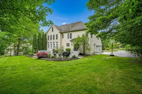 15 Mill Stone Terrace Bedford NH 03110