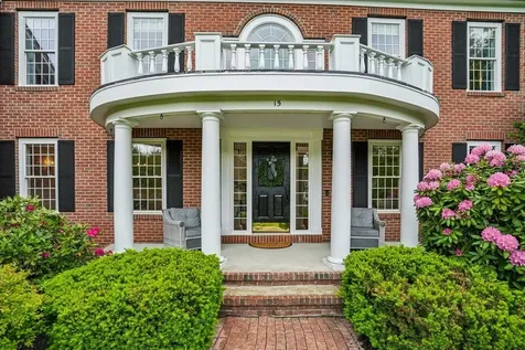 15 Mill Stone Terrace Bedford NH 03110