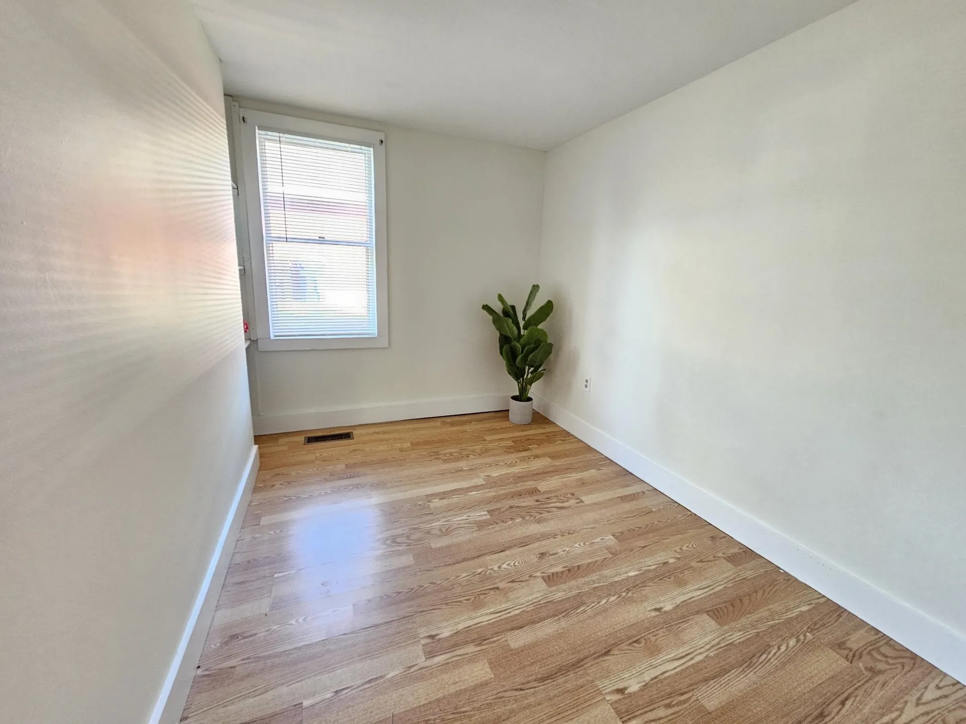 117A Lowell Road Hudson NH 03051