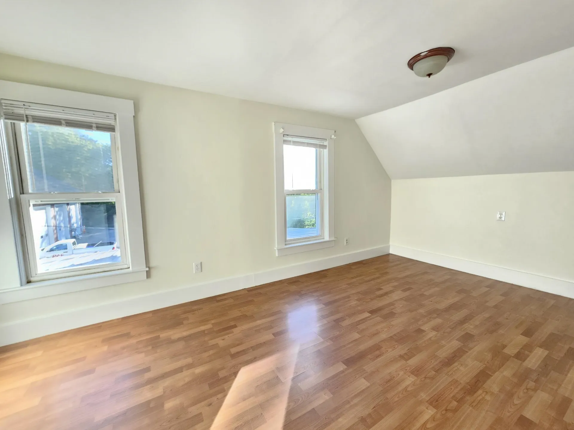 117A Lowell Road Hudson NH 03051