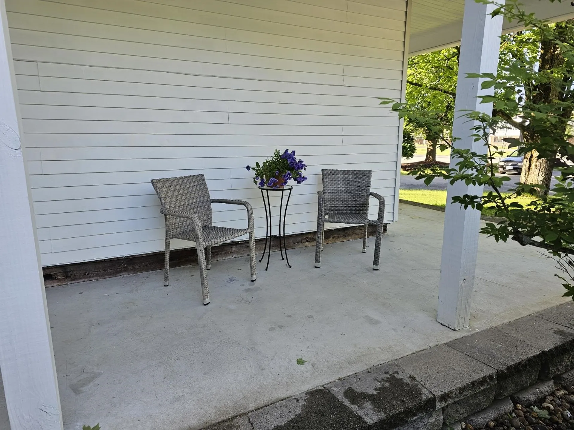 117A Lowell Road Hudson NH 03051