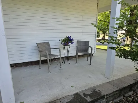 117A Lowell Road Hudson NH 03051