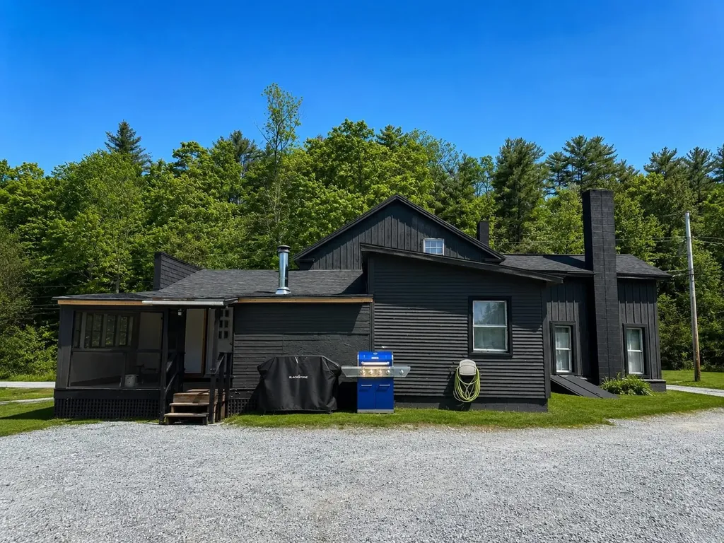 51 Carver Street Brandon VT 05733