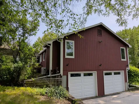 39 Old Auburn Road Derry NH 03038