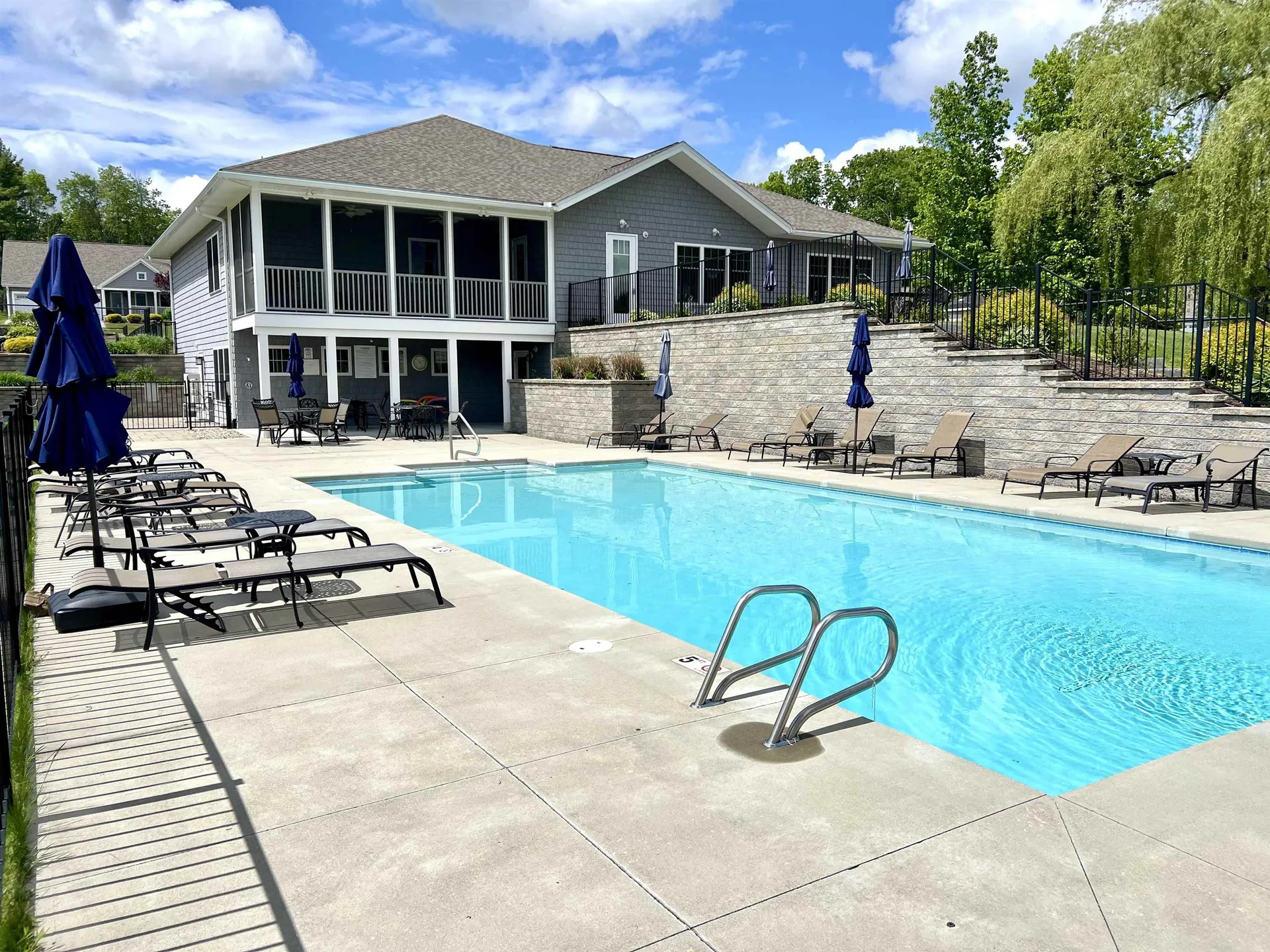 4 Three Ponds Drive Brentwood NH 03833