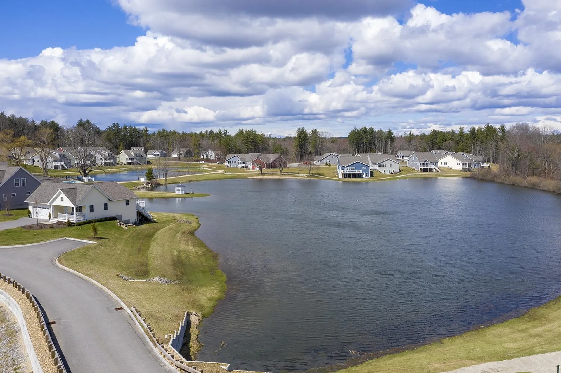 4 Three Ponds Drive Brentwood NH 03833