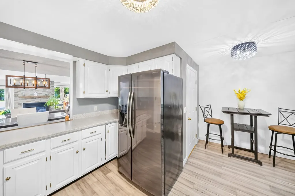 70 Walden Pond Drive Nashua NH 03064