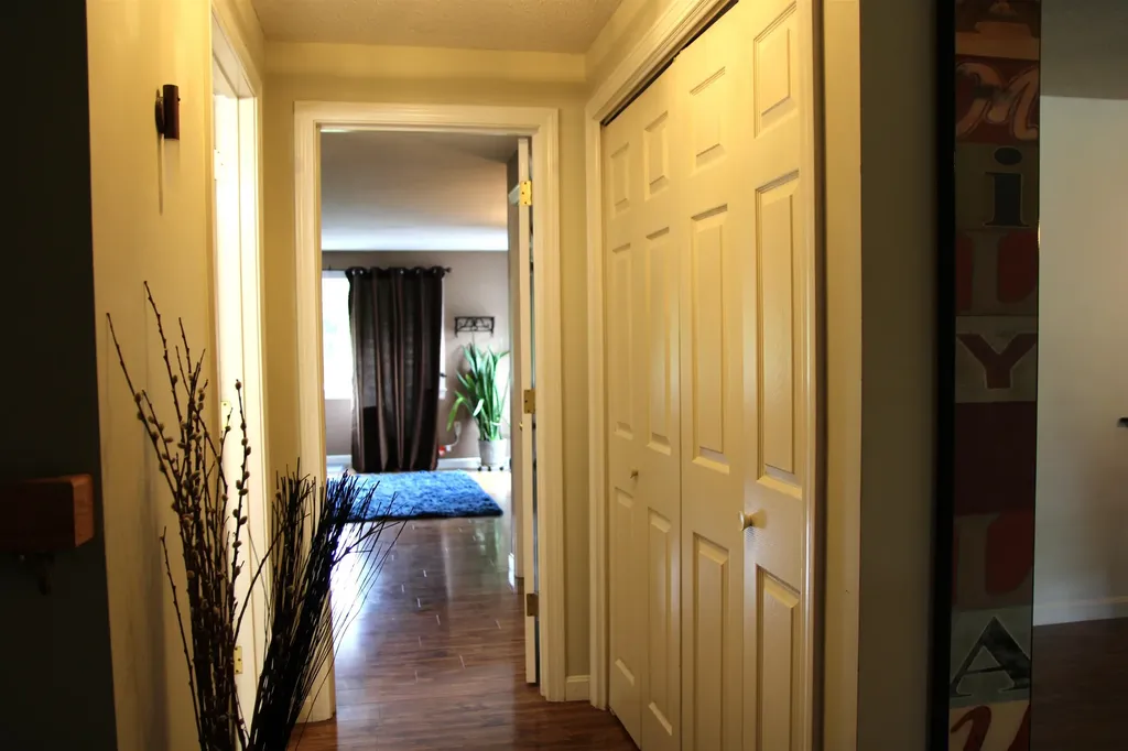 70 Walden Pond Drive Nashua NH 03064