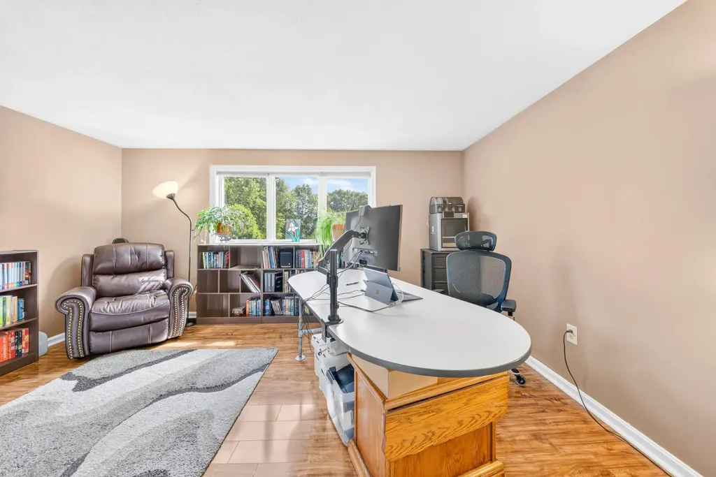 70 Walden Pond Drive Nashua NH 03064