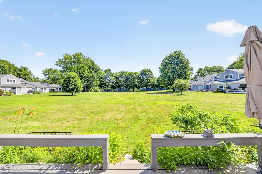 70 Walden Pond Drive Nashua NH 03064