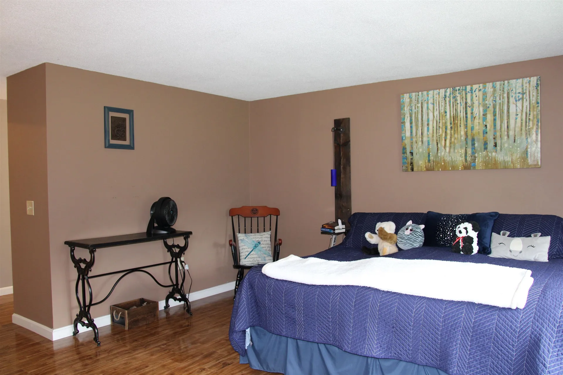 70 Walden Pond Drive Nashua NH 03064