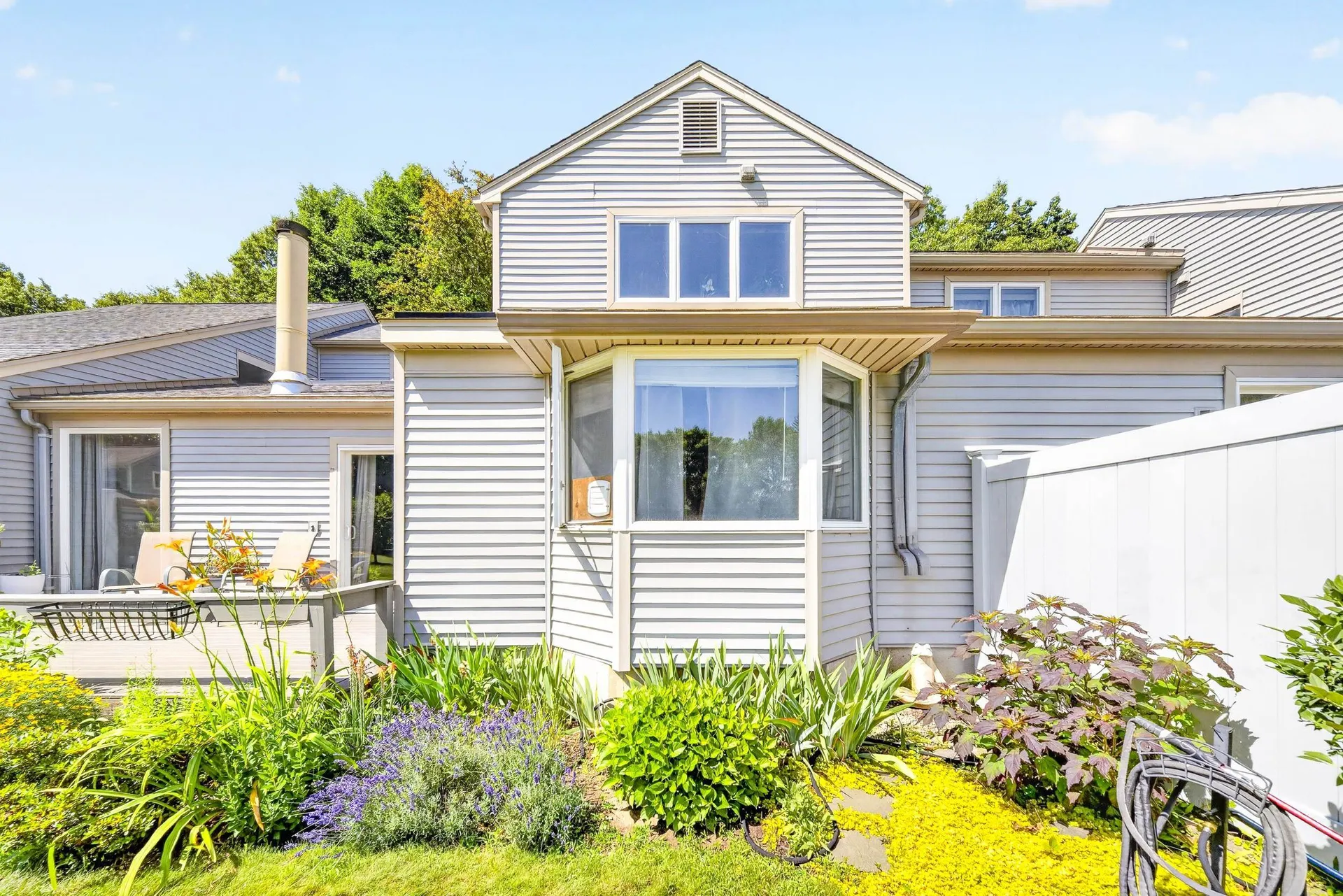 70 Walden Pond Drive Nashua NH 03064