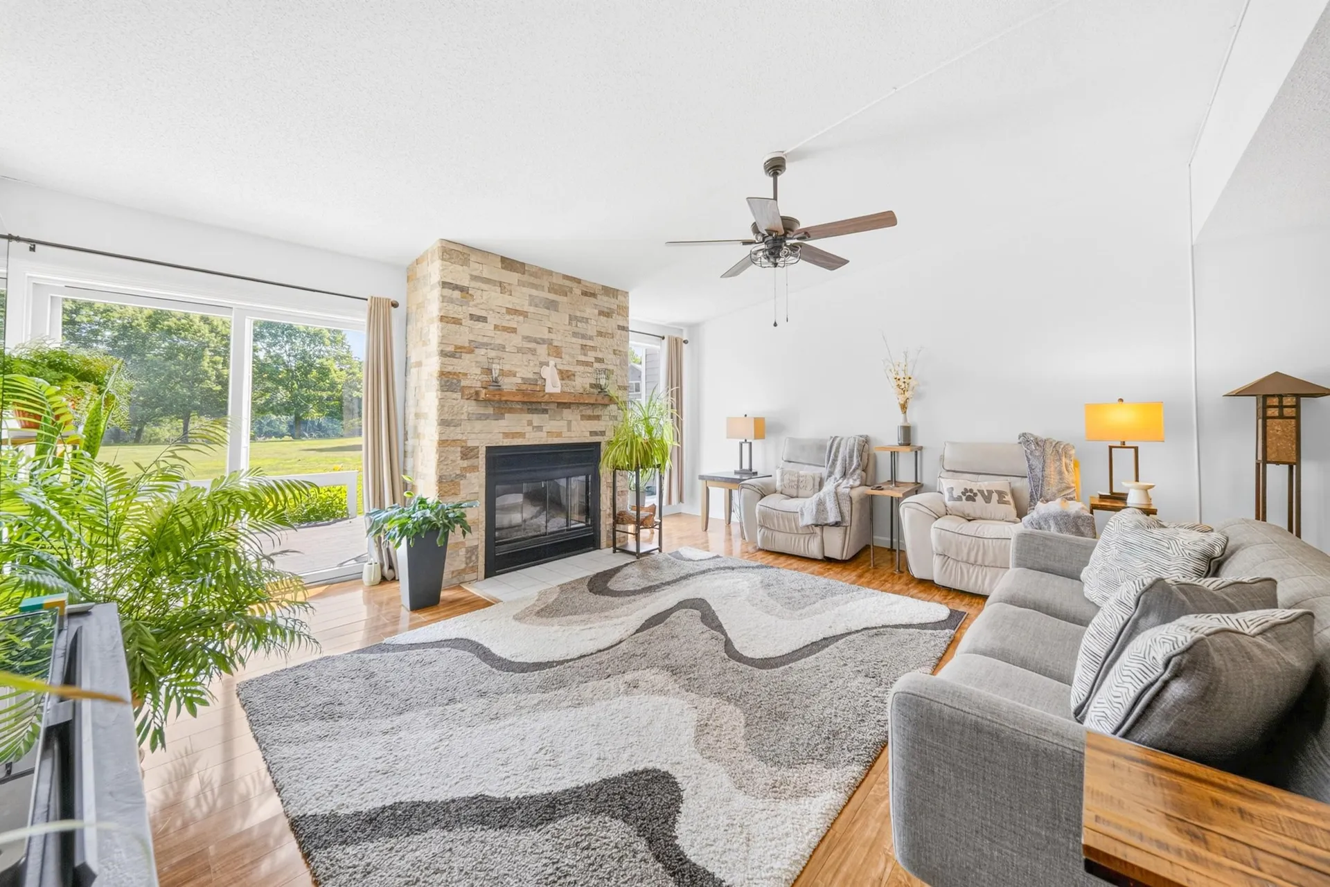70 Walden Pond Drive Nashua NH 03064