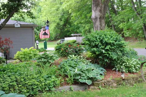 70 Walden Pond Drive Nashua NH 03064