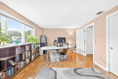 70 Walden Pond Drive Nashua NH 03064