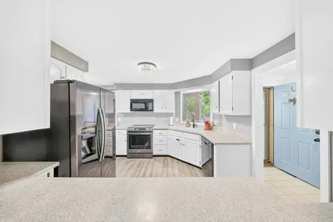 70 Walden Pond Drive Nashua NH 03064