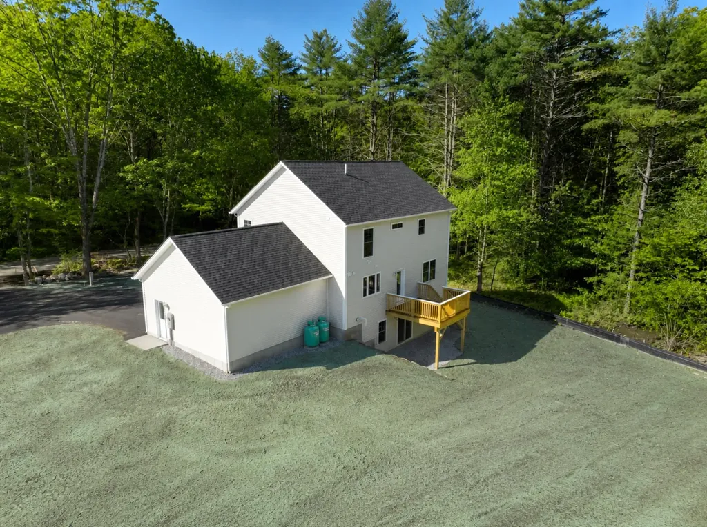 230 Old Greenfield Road Peterborough NH 03458