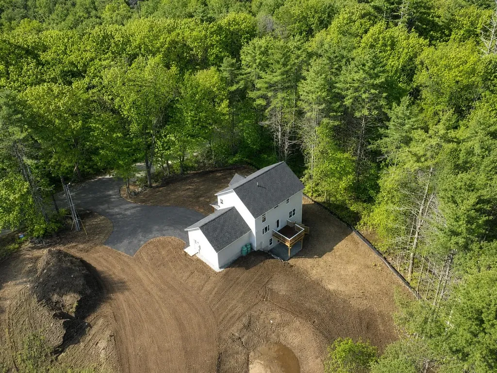 230 Old Greenfield Road Peterborough NH 03458