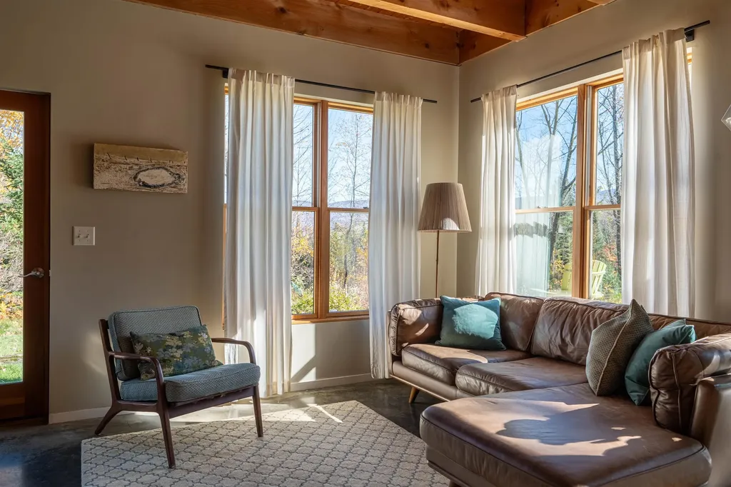 296 West Hill Road Lincoln VT 05443